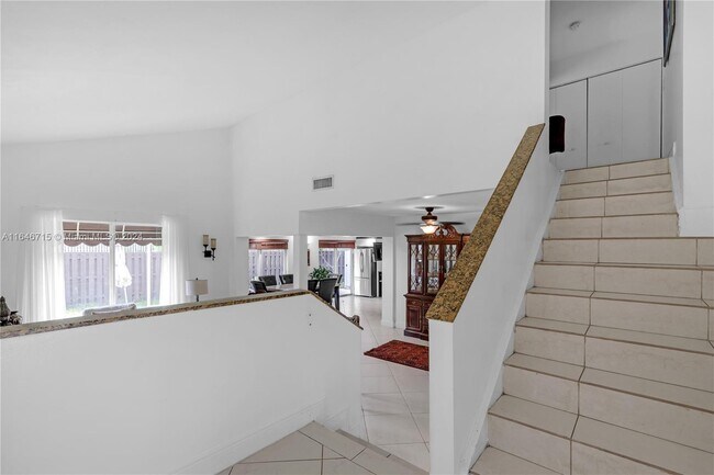 Foto del edificio - 931 NW 106th Ave