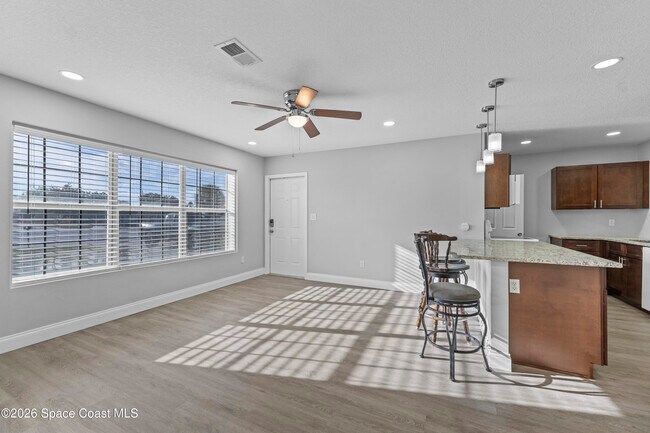 Building Photo - 2395 Port Malabar Blvd NE