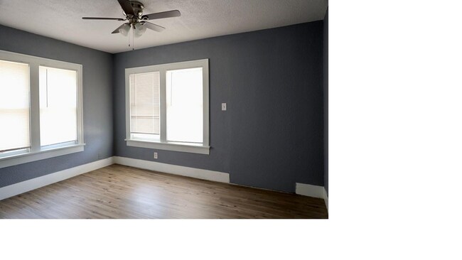 Foto del edificio - 1609 S Main St