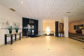 Building Photo - 5555 Collins Ave