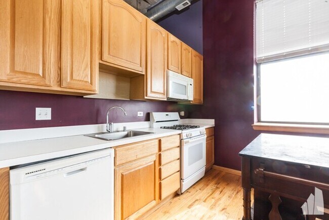 Building Photo - 100 S Ashland Ave