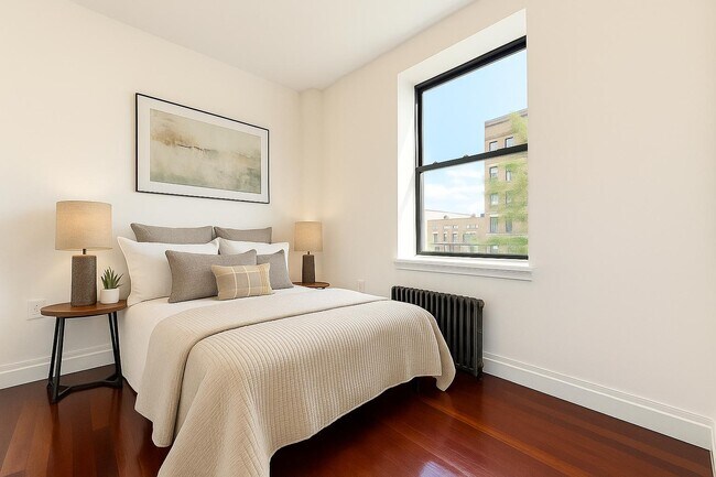 Foto del edificio - 607 W 137th St