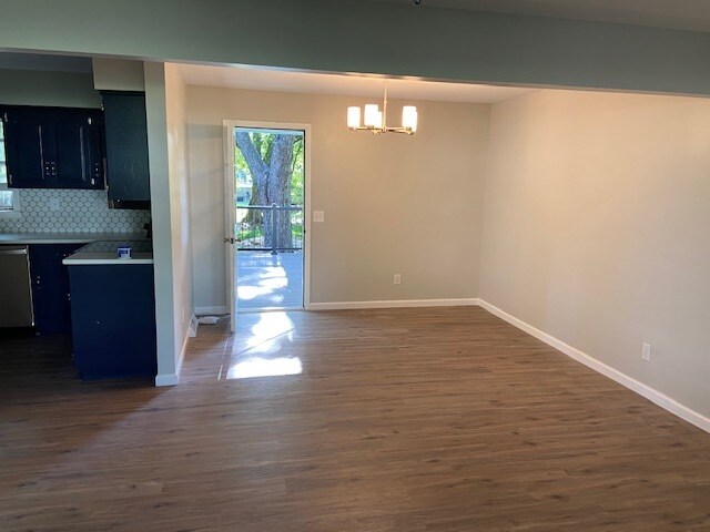 Foto del edificio - 6025 NW North Hills Dr