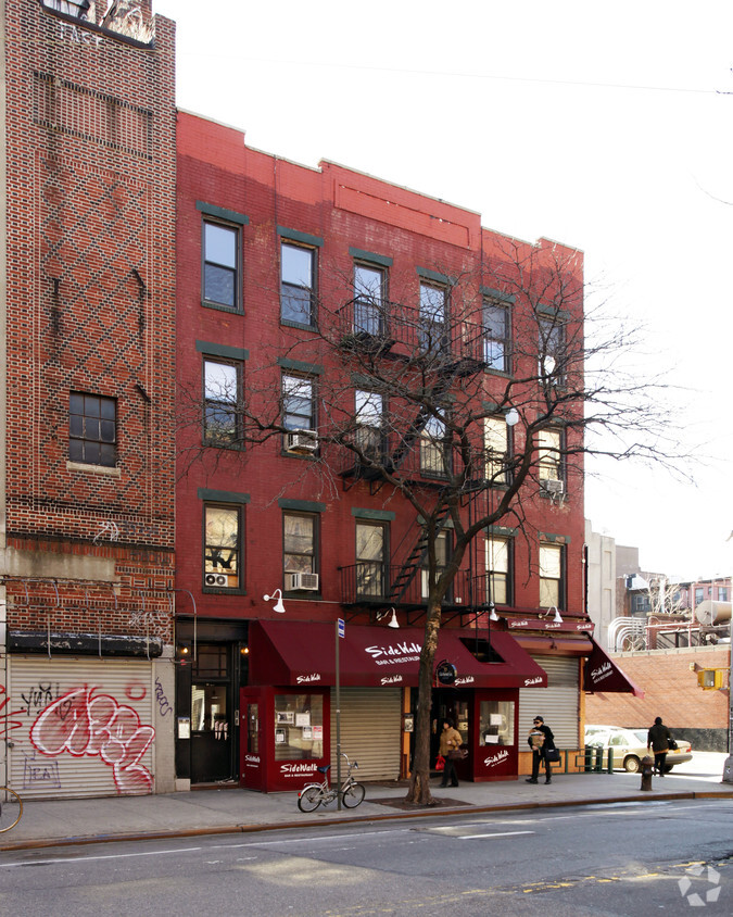 Building Photo - 501 E 6th St