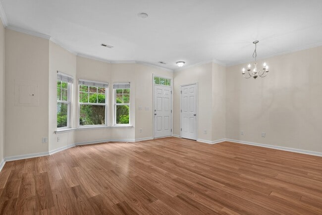 Building Photo - AVAILABLE NOW! PET FRIENDLY! Great 3-Story Townhome Located near Wake Forest!