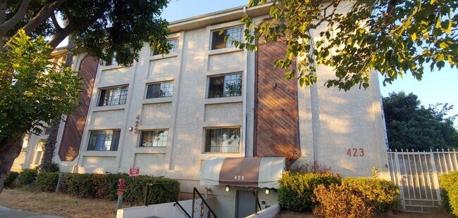 Foto del edificio - 423 W Maple St