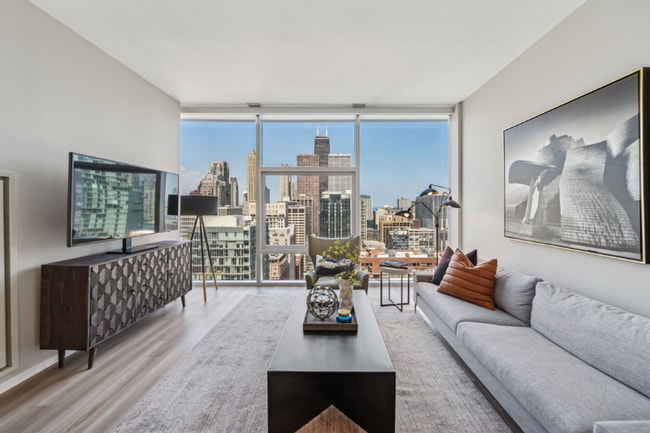 Building Photo - 176 E Illinois St