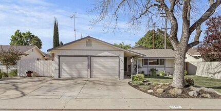 Building Photo - 1605 Jacquelyn Way