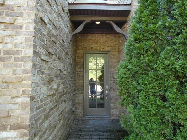 Foto del edificio - 772 Flag Cir