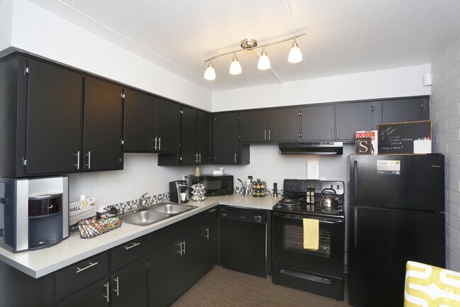 Cocina - Westmount at Downtown Tempe Apartments