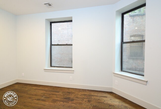 Foto del edificio - 970 St Marks Ave