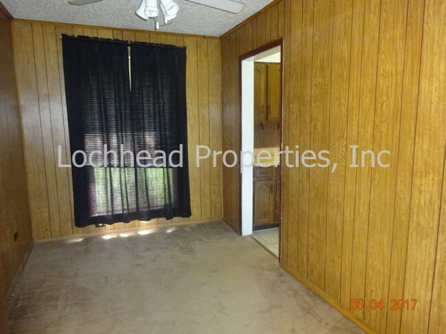 Building Photo - 7110 Lovett Ave