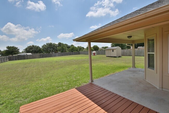 Foto del edificio - Move In Ready!
