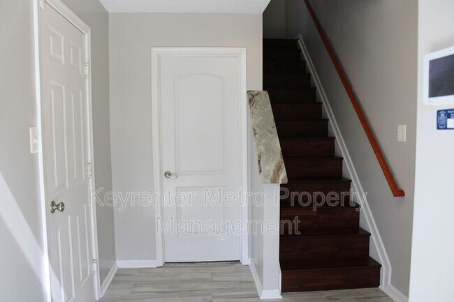 Foto del edificio - 9900 Prince Royal Pl