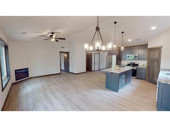 Foto del edificio - 11744 Kings Ln
