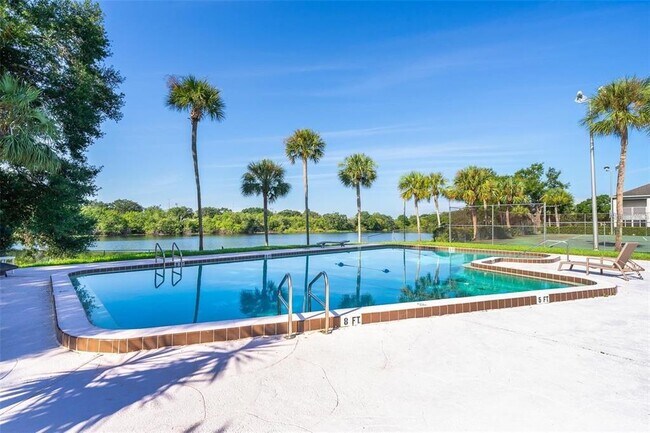 Building Photo - 610 Cranes Way