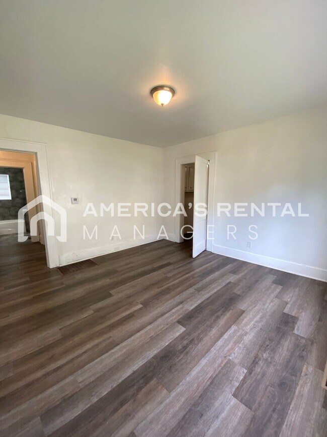 Foto del edificio - Home for rent in Birmingham! Available NOW...