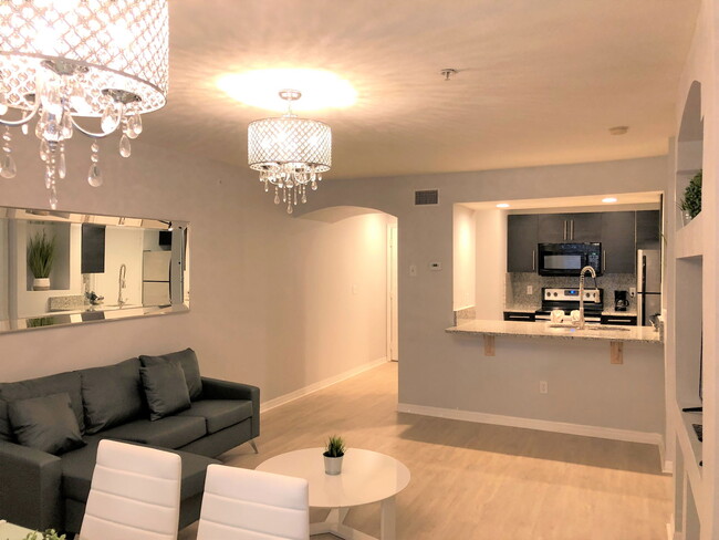 Foto del edificio - 7220 Westpointe Blvd