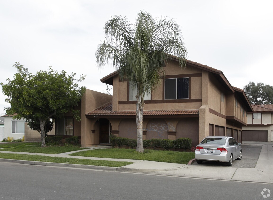 Foto del edificio - 5882 Kingman Ave