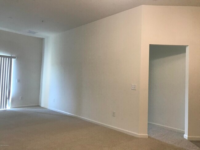 Building Photo - 4027 Meander Pl