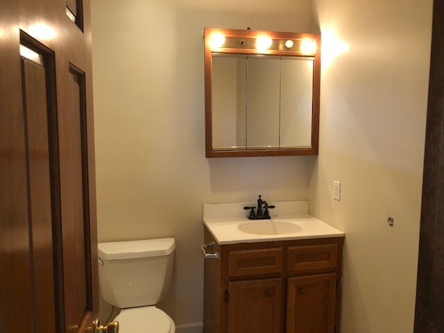 Building Photo - 121 Morrisfield Ln