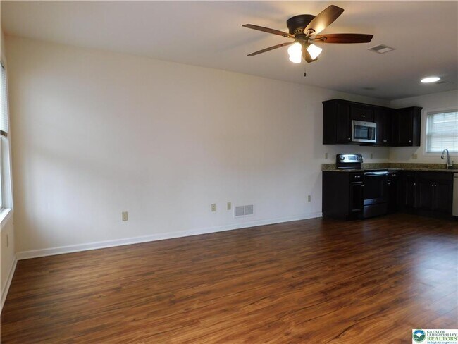 Foto del edificio - 821 Masslich St