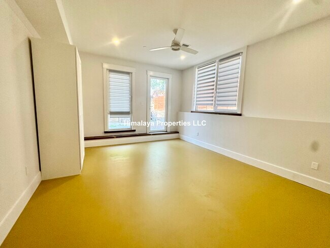 Foto del edificio - 100 Mount Pleasant Ave