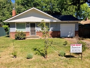 Building Photo - 3864 Bartlett Dr SE