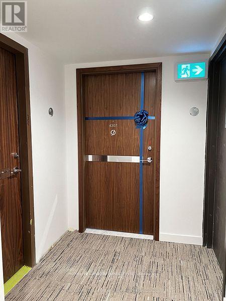 Photo du bâtiment - 38 Widmer St