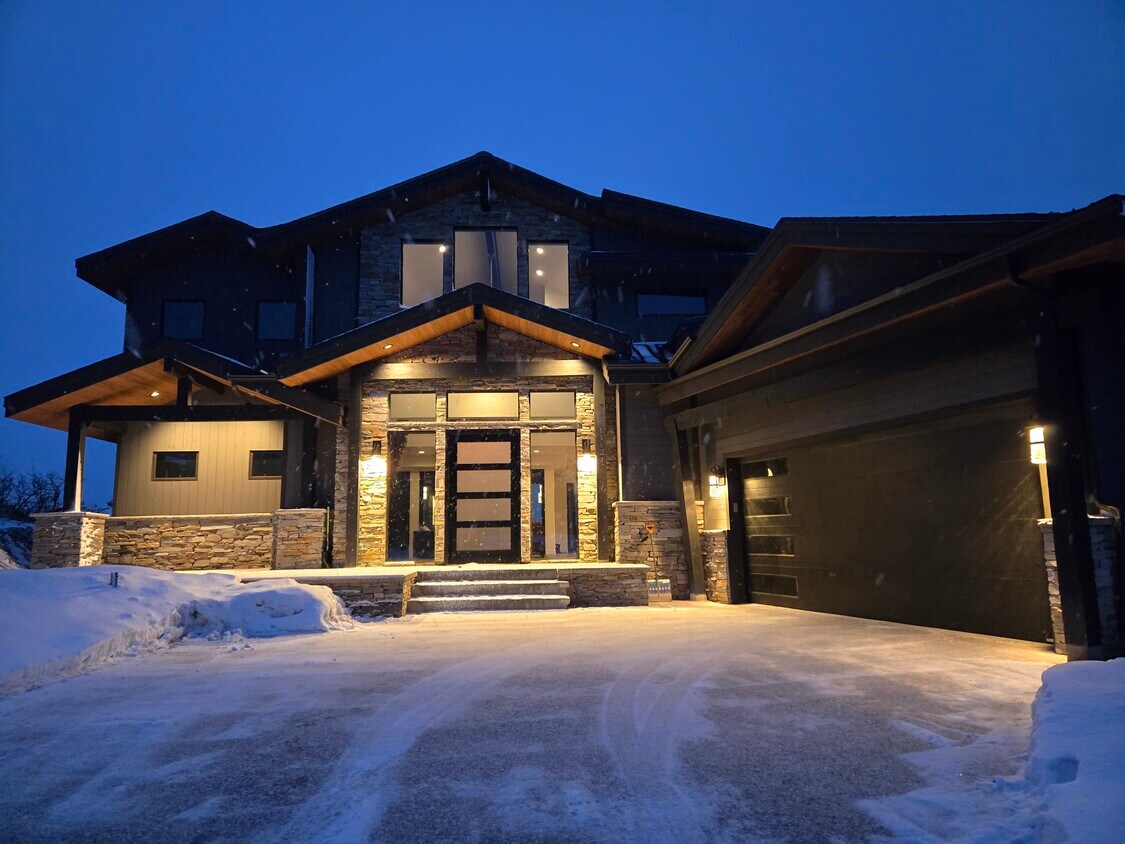 Nueva construcción - 11624 White Tail Ct