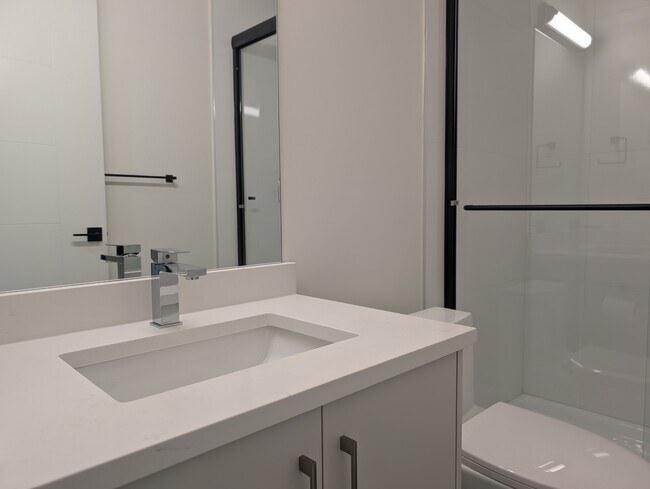 Building Photo - 32945 Best Ave