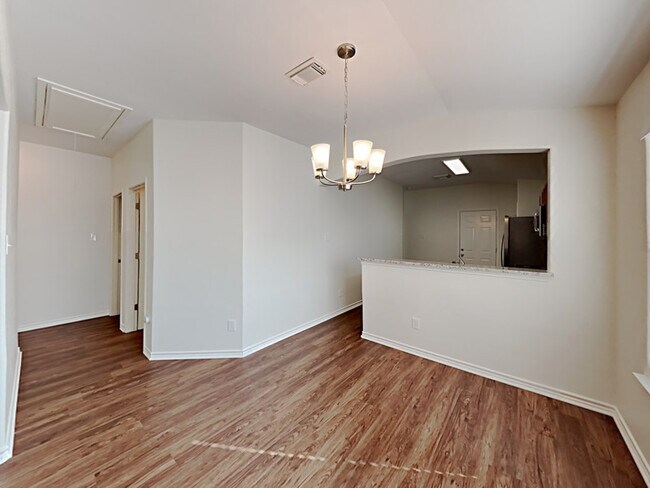 Building Photo - 7215 Desert Bluff Ln