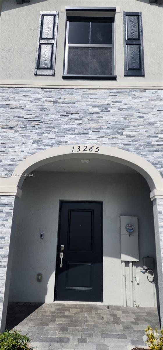 Building Photo - 13265 SW 286th Terrace
