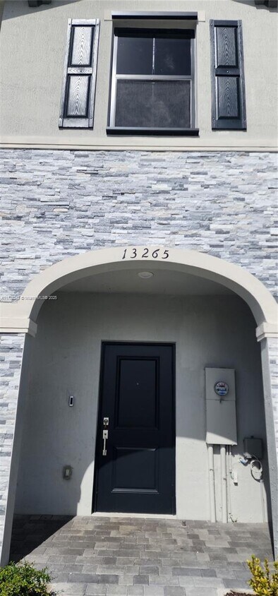 Primary Photo - 13265 SW 286th Terrace