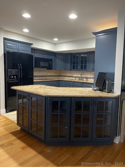 Foto del edificio - 69 Harbour Close