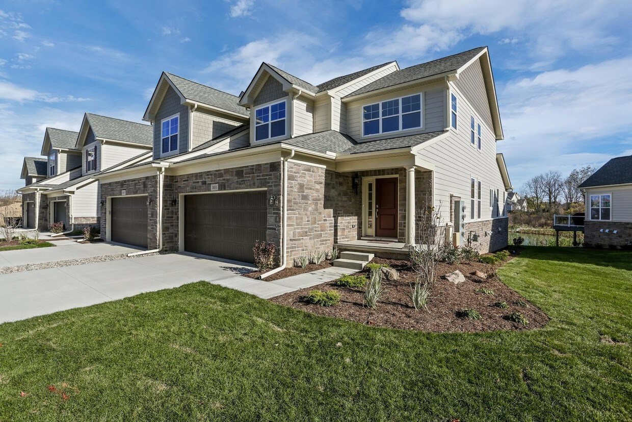 Primary Photo - 3031 N Spurway Dr