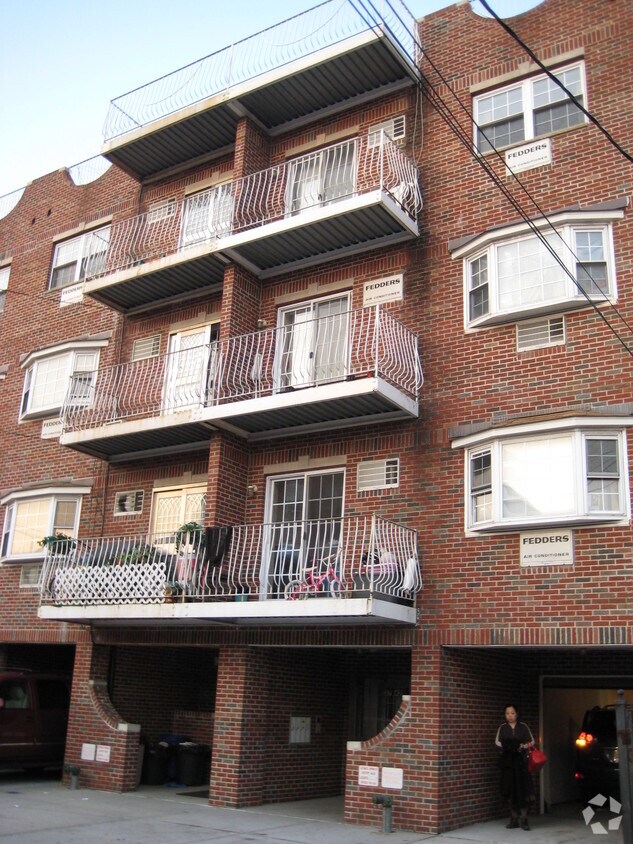 Building Photo - 37-42 108th St