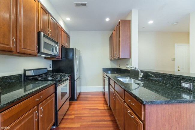 Building Photo - 1324 Euclid St NW