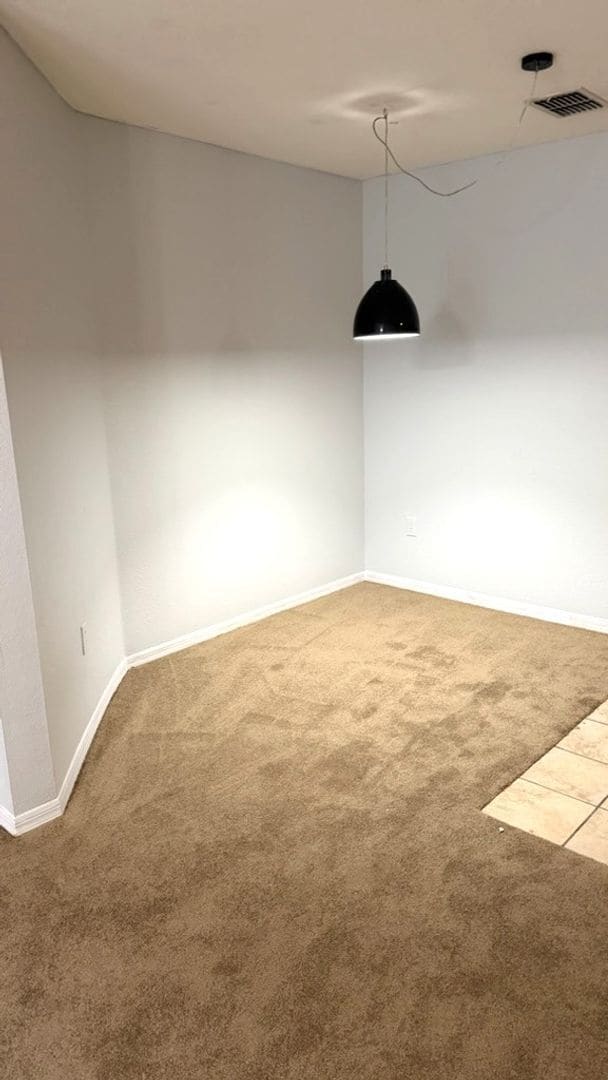 Building Photo - First Floor 2 Bedroom at The Registry @ Michigan Park
