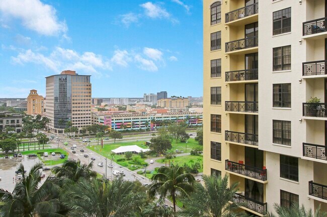 Foto del edificio - 801 S Olive Ave