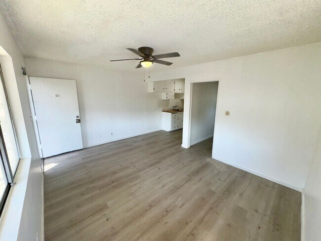 Foto del edificio - Renovated apartment