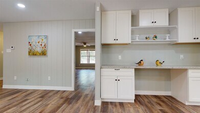 Building Photo - 14246 FM1314