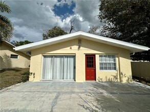Building Photo - 4241 Tarpon Ave