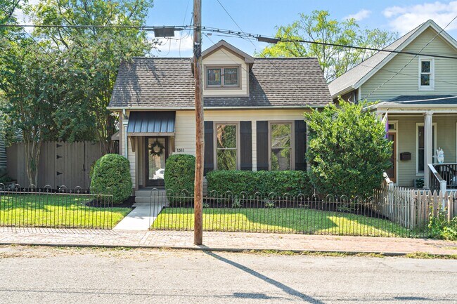 Building Photo - 1311 7th Ave N