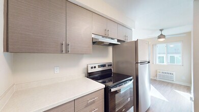 Interior Photo - Rosebeach