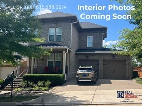 Building Photo - 422 Courfield Dr