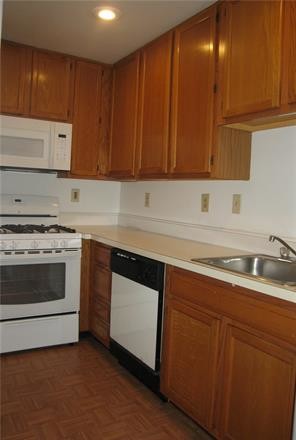 Building Photo - 4207 Birchwood Ct