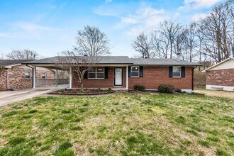 Building Photo - 2415 Glenridge Dr