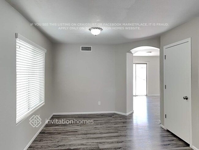 Building Photo - 4823 W Beautiful Ln