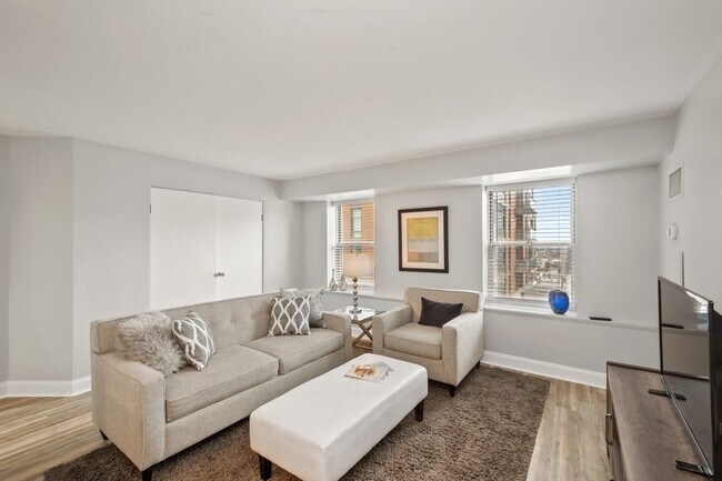 Foto del edificio - 40 E 9th St